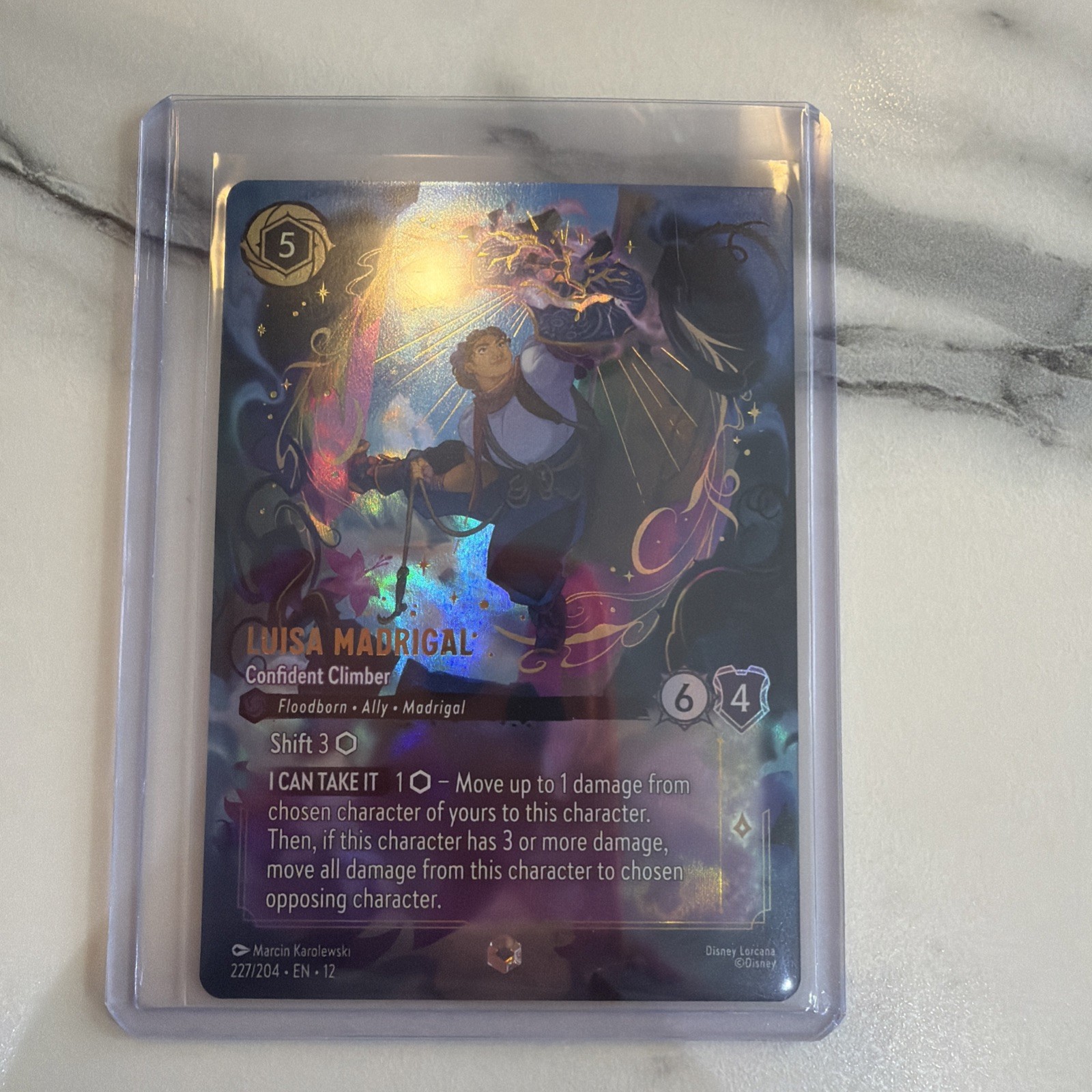 Luisa Madrigal - Confident Climber (Enchanted) 227/204 Wilds Unknown Holo